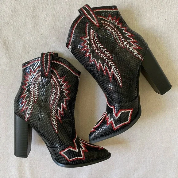 Liliana Rosana-3 Western Boots - Picture 2 of 12